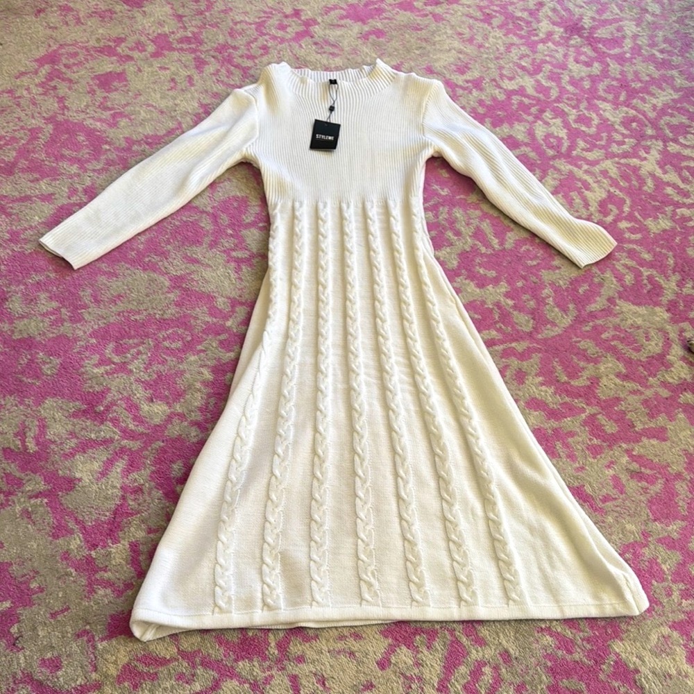 Elegant White Cable Knit Dress